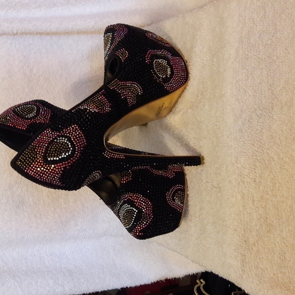 🖤💛💖PLATFORMS - Picture 4 of 4